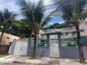 Apartamento com suite em Garatucaia.